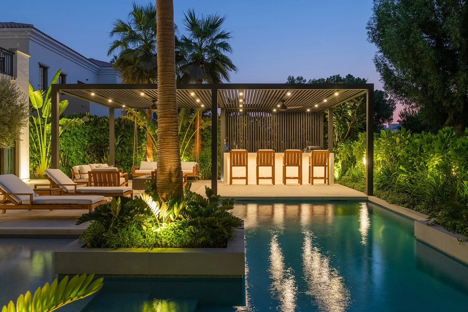 Tips On Beautifying Your Old Pool with a Renovation Specialist